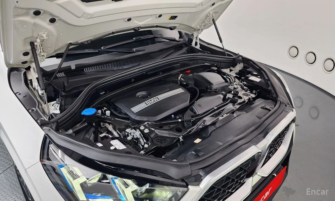 BMW X2 20i* M* SPORT* HARMON* KARDON* 360КАМЕРА* LANE* AS, снимка 17 - Автомобили и джипове - 54800167
