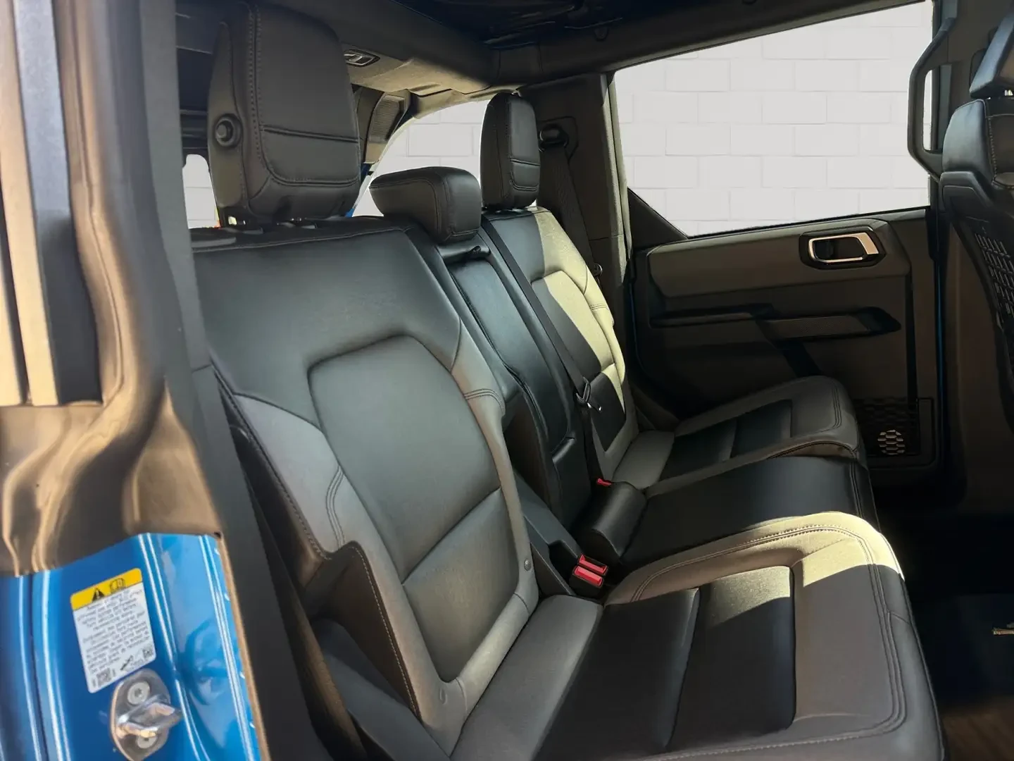 Ford Bronco BIG BEND 4x4, NO ACCIDENT, HTD STS, NAVI, CRPLY, снимка 10 - Автомобили и джипове - 55705307