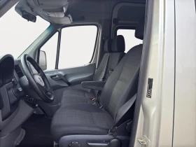 Mercedes-Benz Sprinter 319 BLUETEC  8+ 1  3.5T на теглич, снимка 14