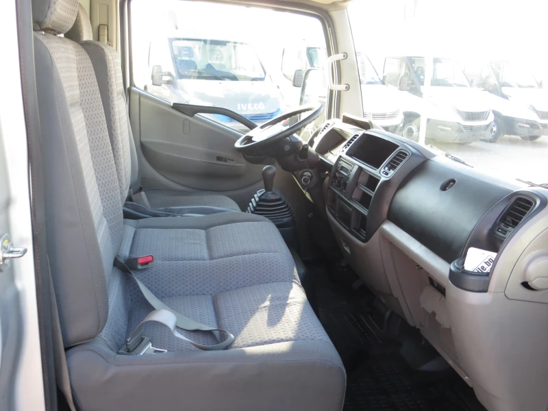 Nissan Capstar ФУРГОН С ПАДАЩ БОРД, снимка 11 - Бусове и автобуси - 50165764