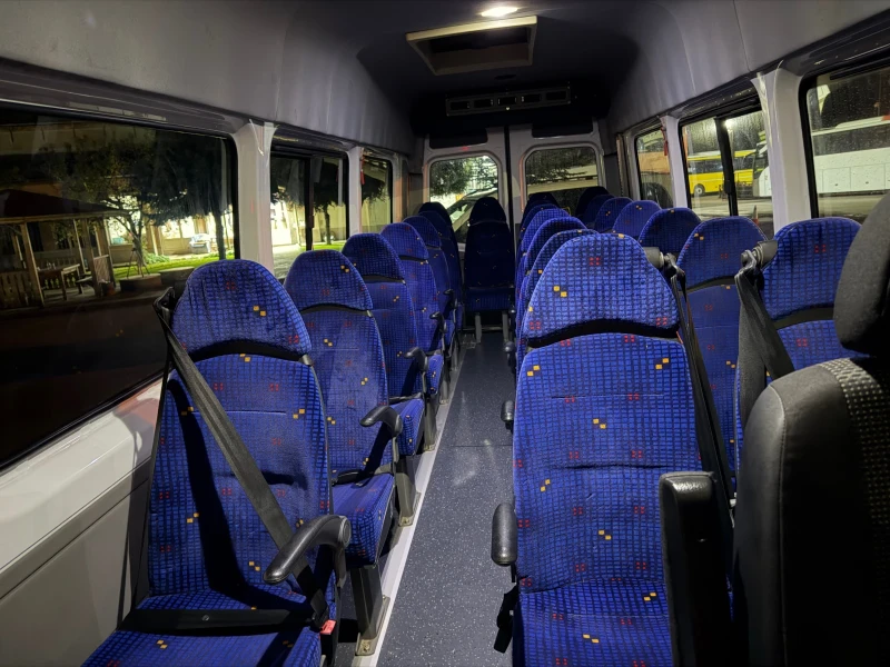 Mercedes-Benz Sprinter 513 CDI авт.врата.23ss Vehixel, снимка 5 - Бусове и автобуси - 52577596