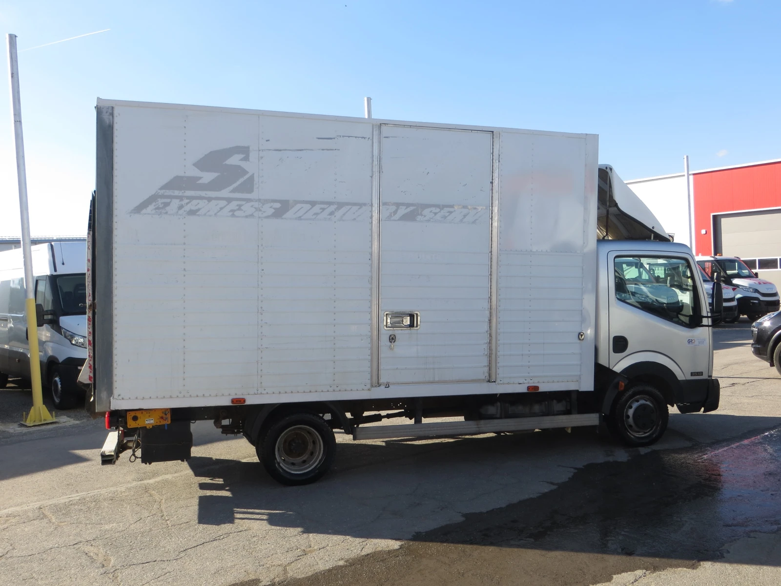 Nissan Capstar ФУРГОН С ПАДАЩ БОРД - изображение 5