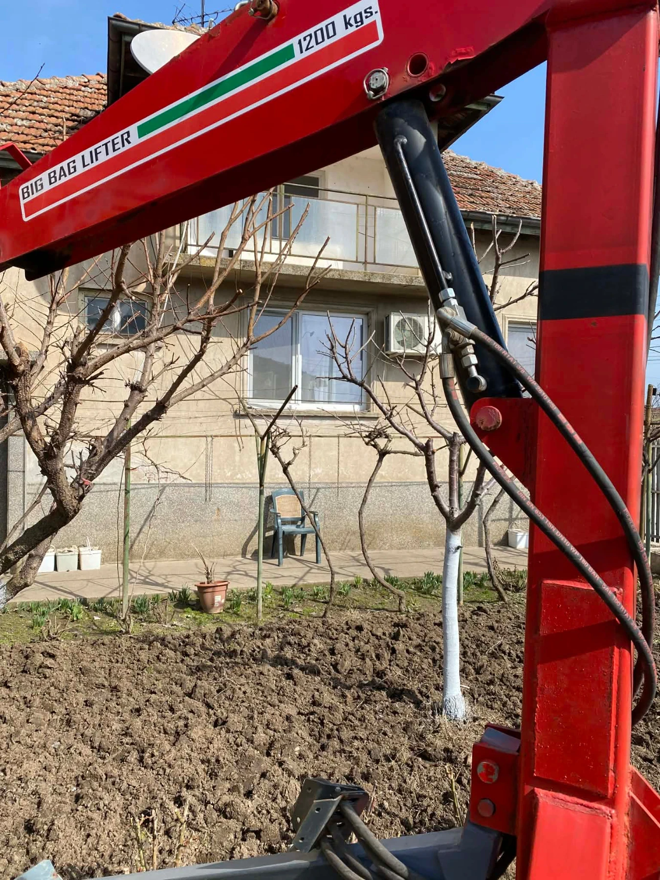 Телескопичен товарач Друга марка 1200 кг - изображение 2