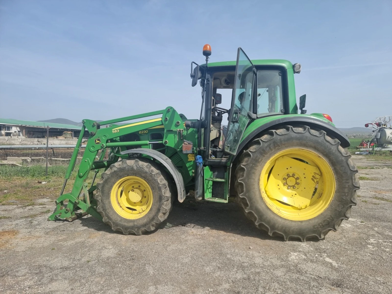 Челен товарач John Deere 583 - изображение 7