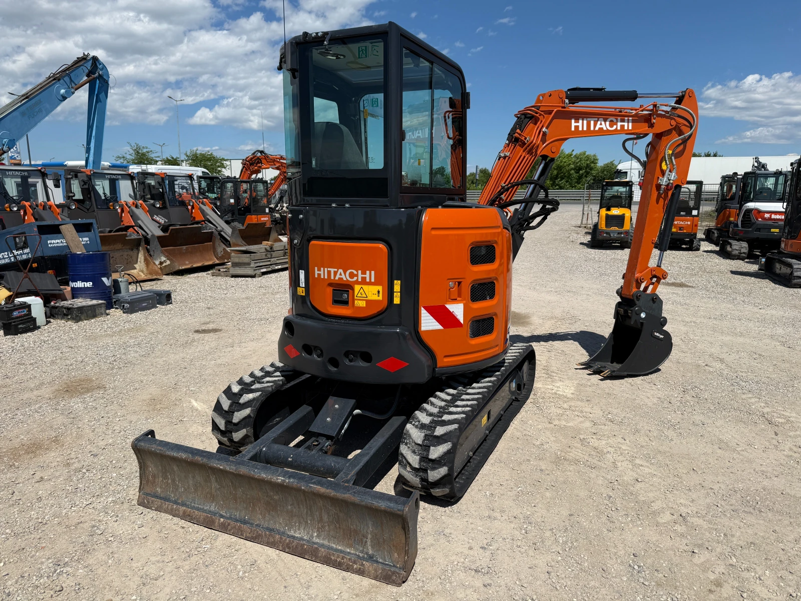����� Hitachi ZX 33U-6 ���� ��� | Mobile.bg � ����������� 15
