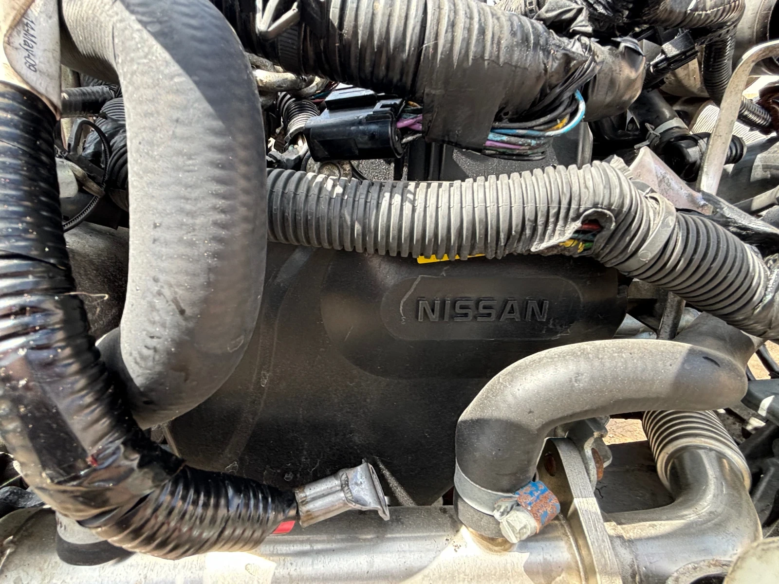  d40 2.5 dci 172kc | Mobile.bg   2