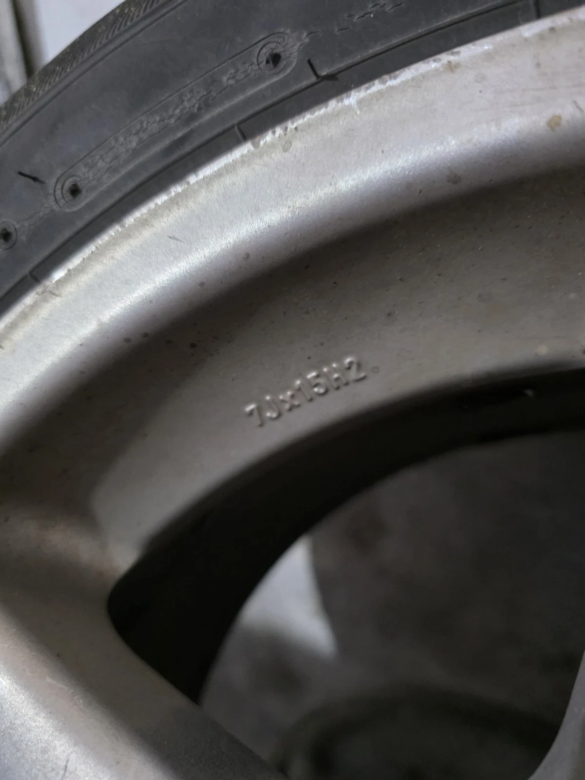 Гуми с джанти Barum 195/65R15, снимка 7 - Гуми и джанти - 54793639