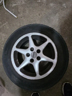 ���� � ������ 195/65R15 �� Toyota Avensis | Mobile.bg � ����� ������ 2