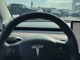 Tesla Model 3 * RWD * CARFAX * ПОДГРЕВИ * ШИБИДАХ * ПАНО, снимка 8