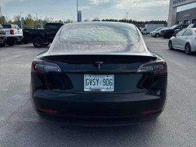 Tesla Model 3 * RWD * CARFAX * ПОДГРЕВИ * ШИБИДАХ * ПАНО, снимка 4