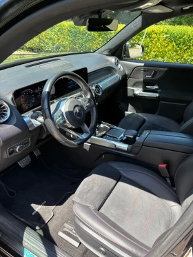 Mercedes-Benz EQB 300 4Matic AMG, снимка 12