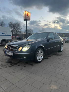 Mercedes-Benz E 320, снимка 1