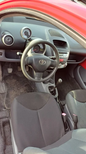 Toyota Aygo 1.0, снимка 8