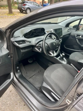 Peugeot 208 1.2 Бензин, снимка 10