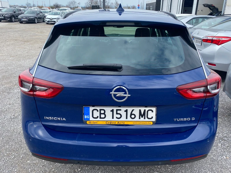 Opel Insignia 1, 6 CDTI , снимка 4 - Автомобили и джипове - 40300615