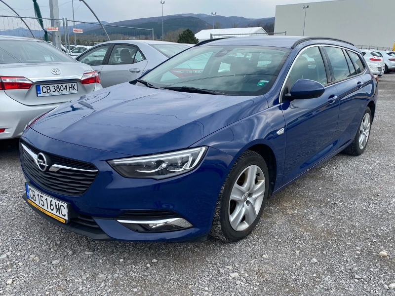 Opel Insignia 1, 6 CDTI , снимка 1 - Автомобили и джипове - 40300615