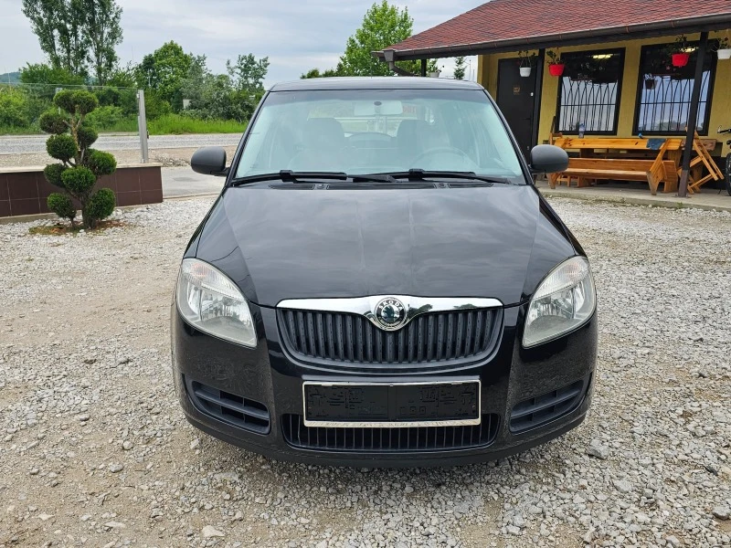 Skoda Fabia 1.2 БЕНЗИН ! ! ! КЛИМАТИК, снимка 8 - Автомобили и джипове - 45793283