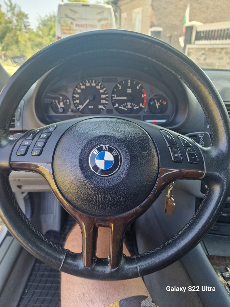 BMW 330, снимка 11 - Автомобили и джипове - 46800391