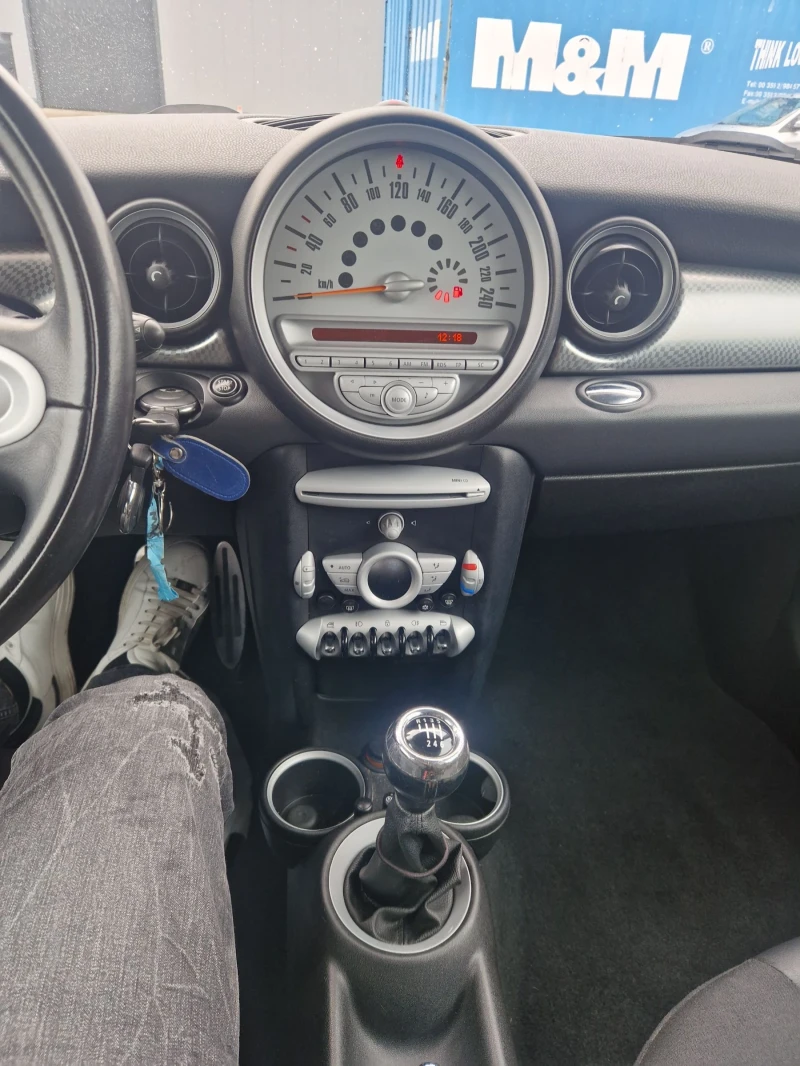 Mini Cooper s 1.6i turbo, снимка 14 - Автомобили и джипове - 48247867