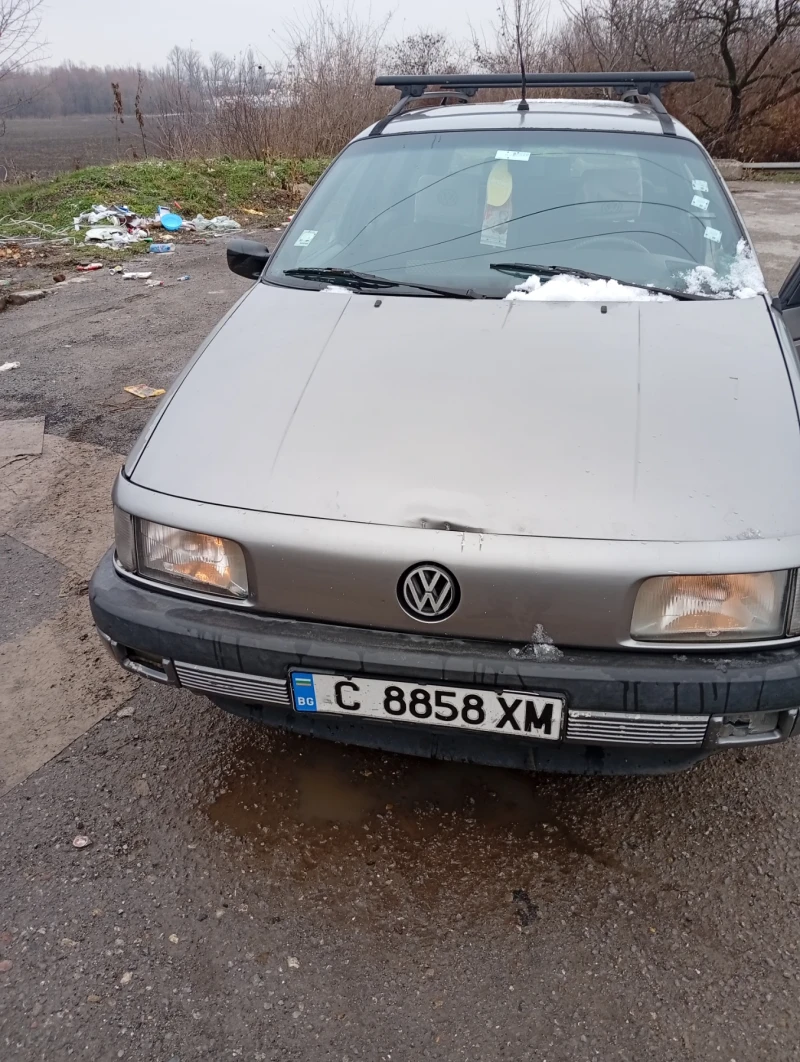 VW Passat 3, снимка 3 - Автомобили и джипове - 48272315