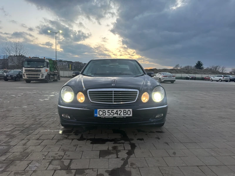 Mercedes-Benz E 320, снимка 2 - Автомобили и джипове - 48970066