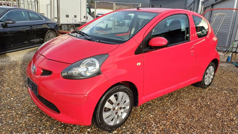 Toyota Aygo 1.0, снимка 1 - Автомобили и джипове - 49469020