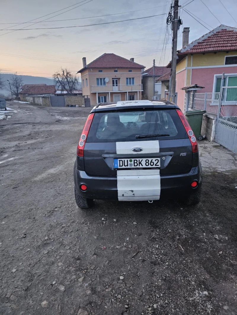 Ford Fiesta, снимка 3 - Автомобили и джипове - 49491006