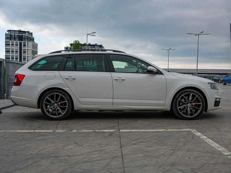 Skoda Octavia vrs, снимка 4 - Автомобили и джипове - 52632204