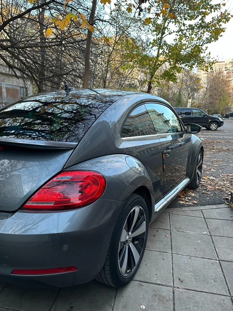 VW Beetle 1, 6 TDI, CUP EDITION, снимка 15 - Автомобили и джипове - 52425408