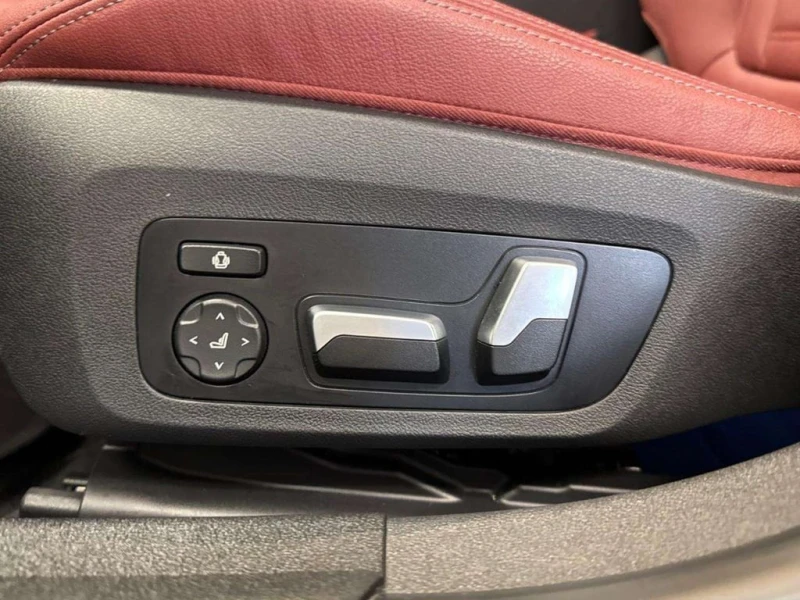 BMW 330 * 330xe * CARFAX * БЕЗ ПЪРВОНАЧАЛНА ВНОСКА, снимка 5 - Автомобили и джипове - 53077007