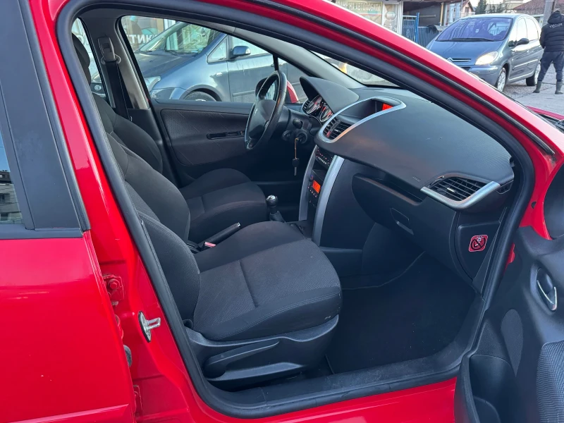 Peugeot 207, снимка 11 - Автомобили и джипове - 53169289