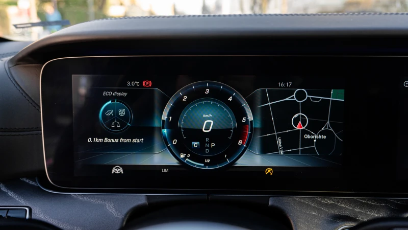 Mercedes-Benz CLS 400 AMG LINE, снимка 10 - Автомобили и джипове - 53441532