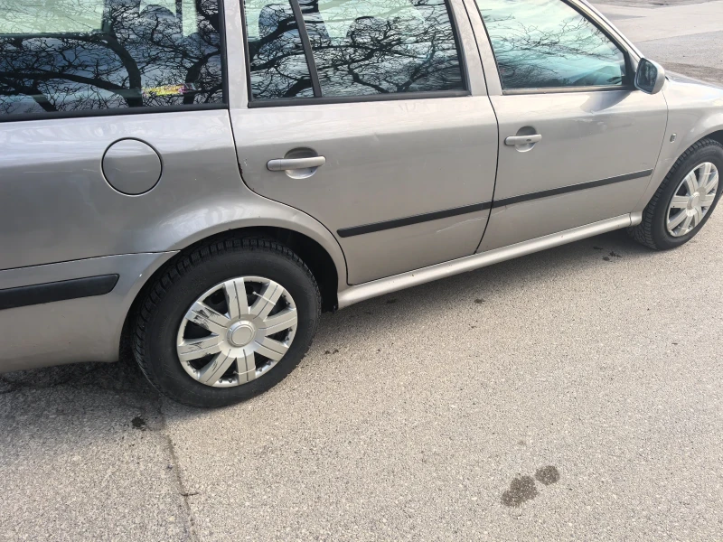 Skoda Octavia 1.9D, снимка 3 - Автомобили и джипове - 53436840