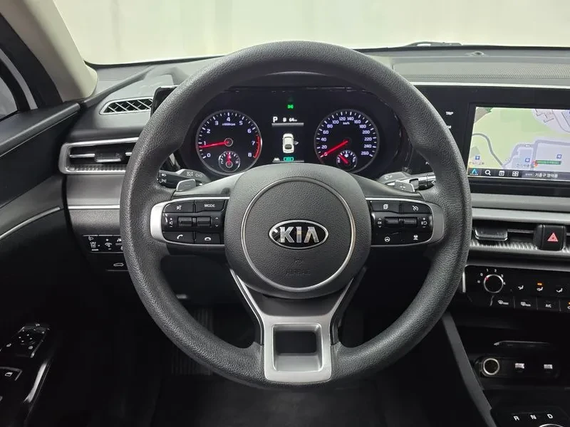 Kia K5 2.0 - САМО 30% АВАНС, снимка 13 - Автомобили и джипове - 55734825