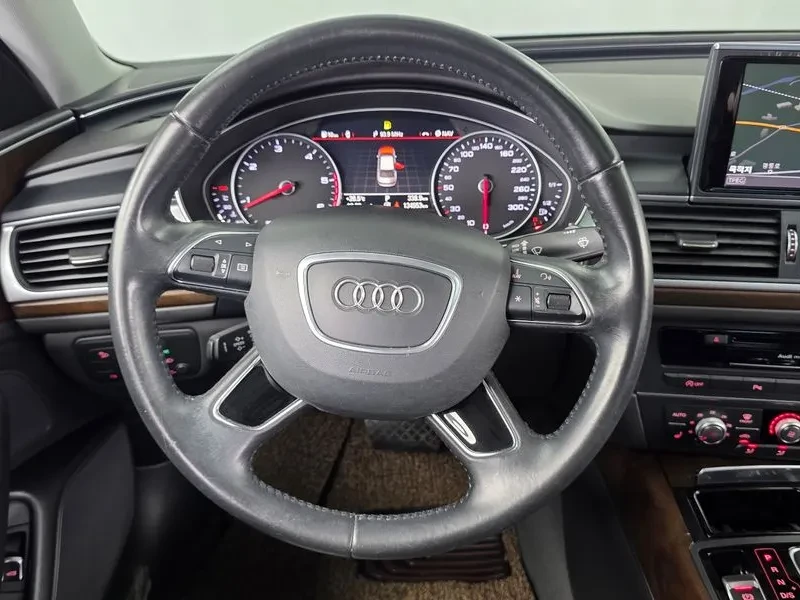 Audi A6, снимка 13 - Автомобили и джипове - 56159412