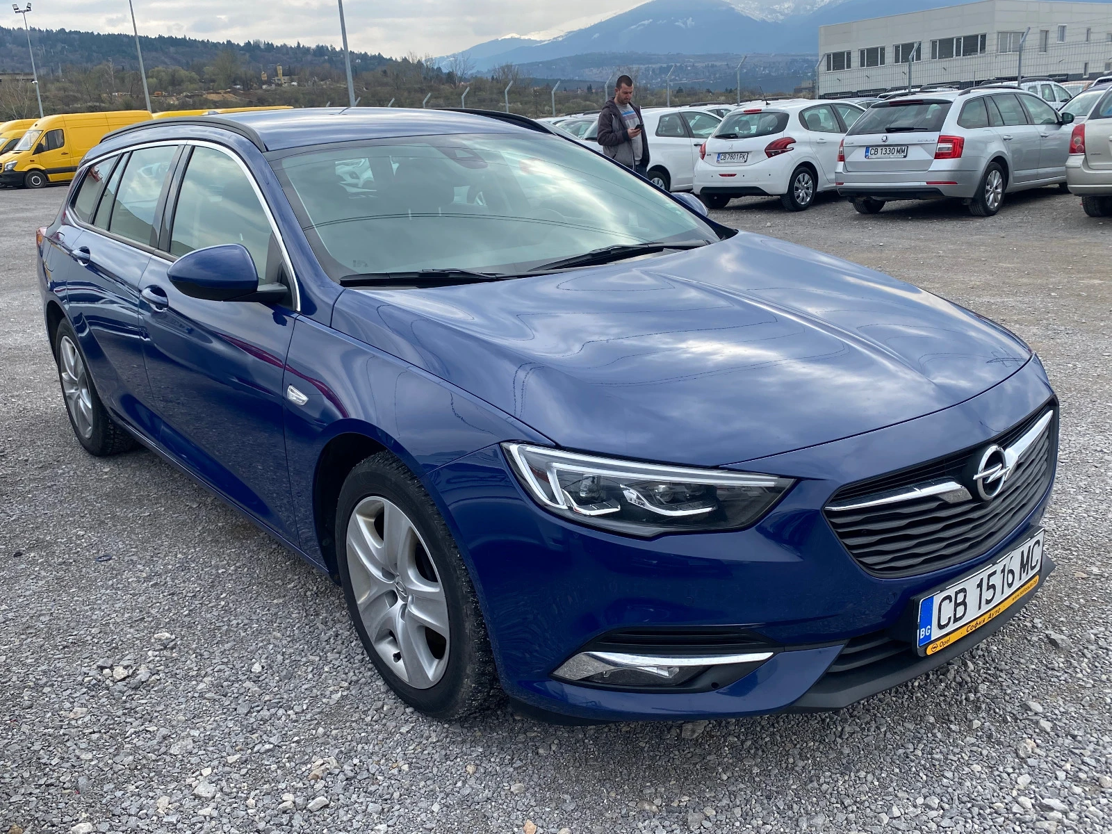 Opel Insignia 1, 6 CDTI  - изображение 6