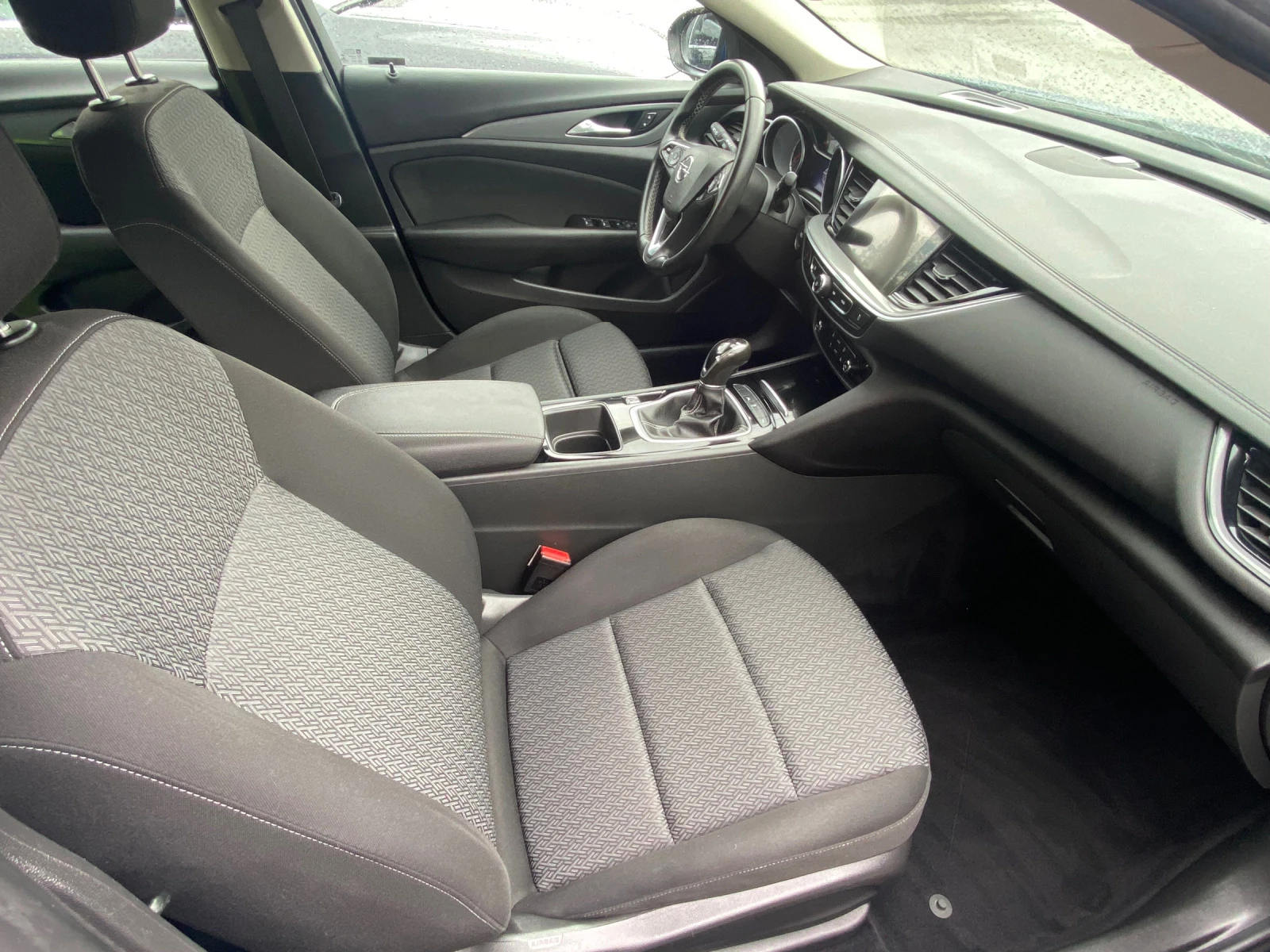 Opel Insignia 1, 6 CDTI  | Mobile.bg   12