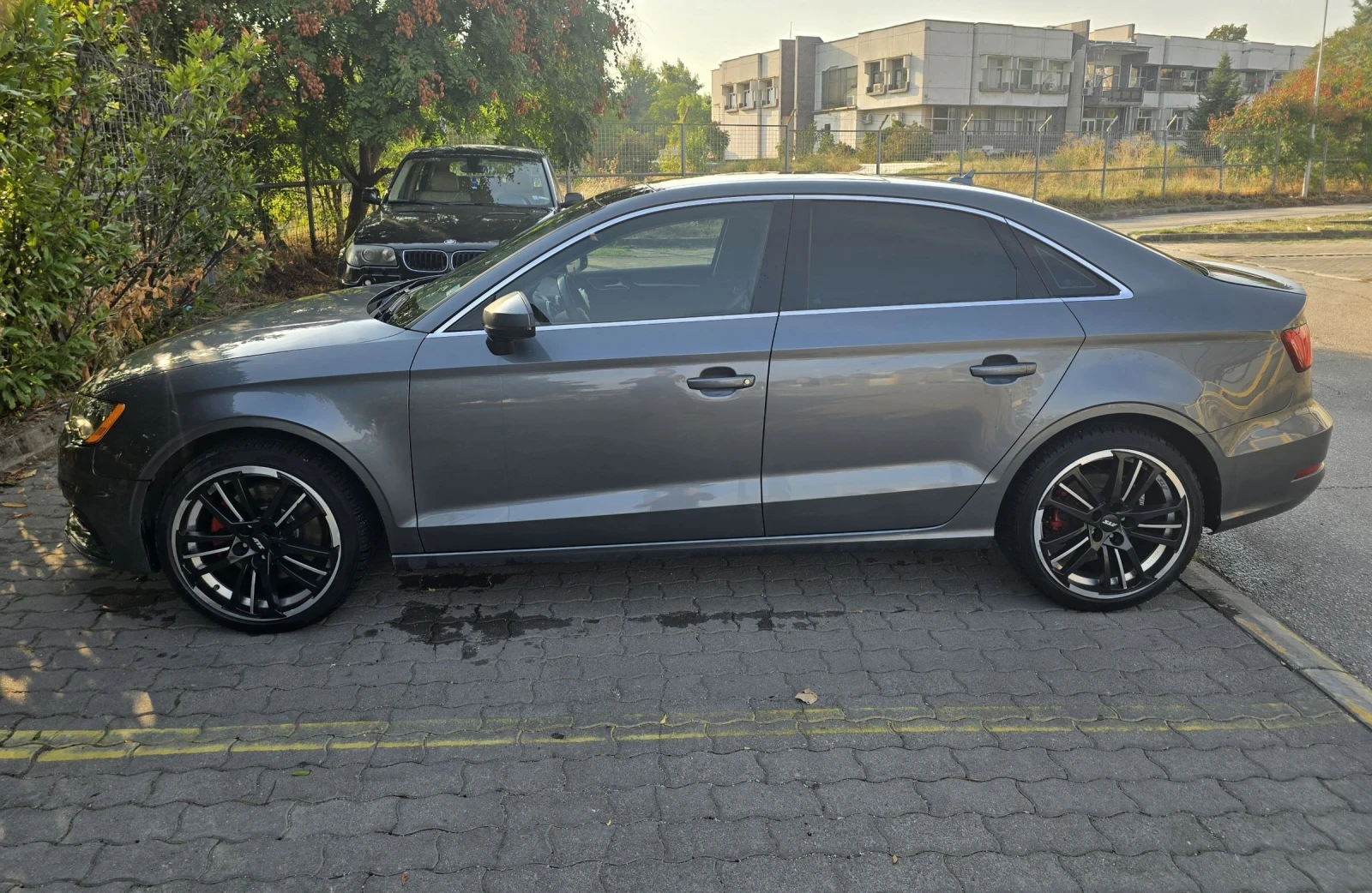 Audi A3 Premium plus 2.0 TFSI Quattro keyless  - изображение 5