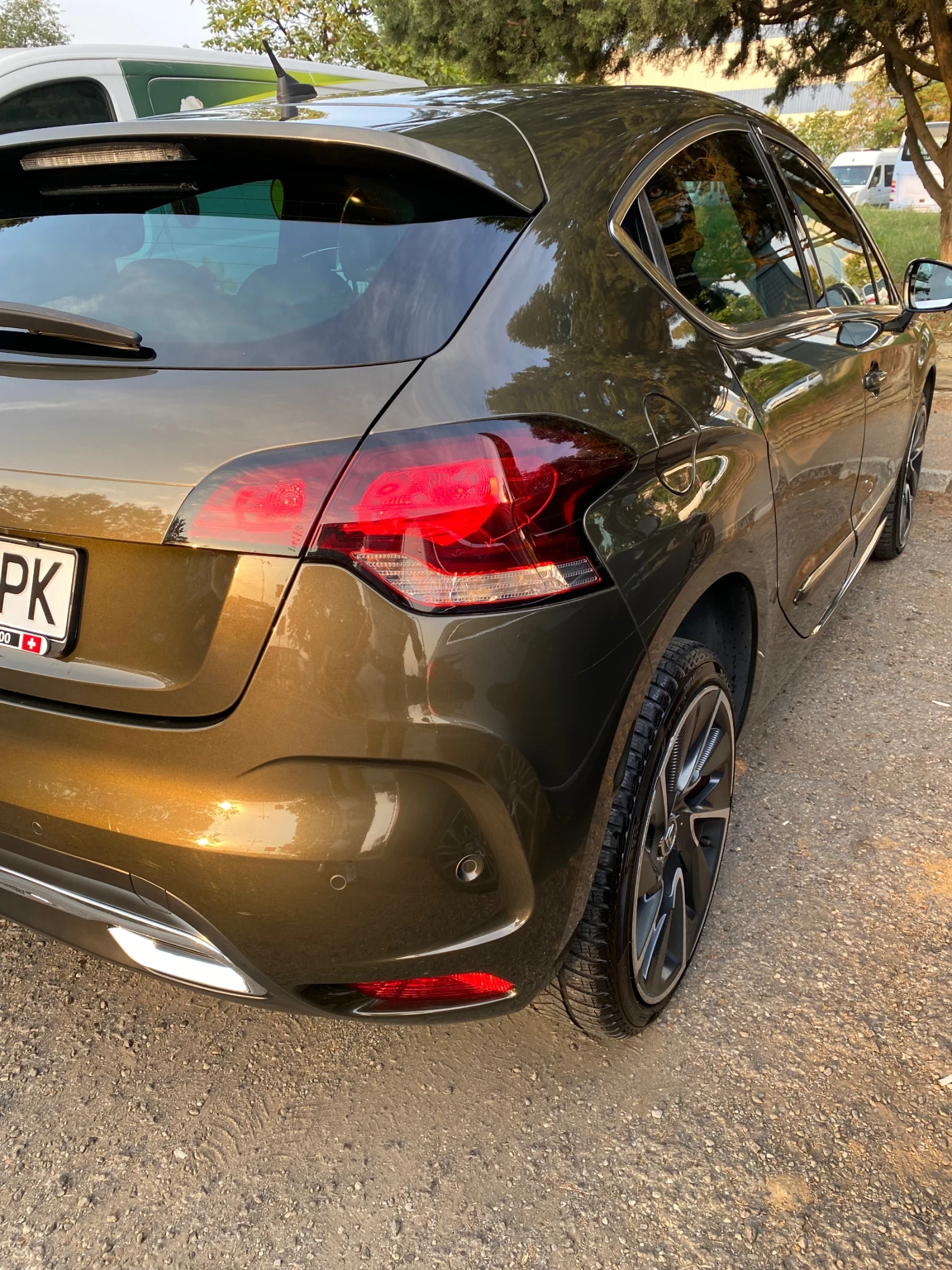 Citroen DS4 1.6HDI/Automatic, снимка 11 - Автомобили и джипове - 53624636