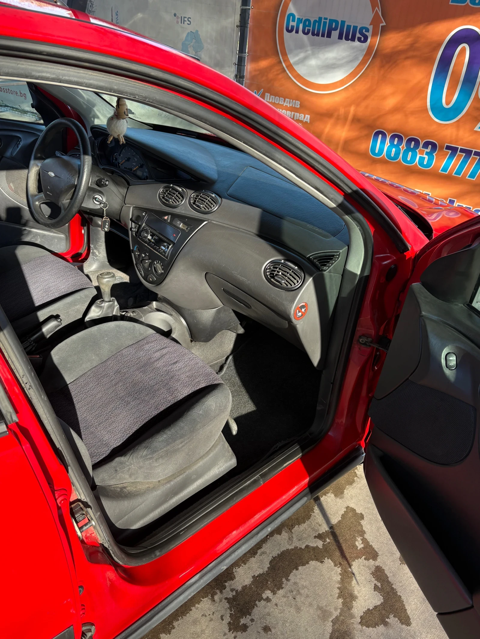 Ford Focus 1.4i 75к.с, снимка 3 - Автомобили и джипове - 53834847