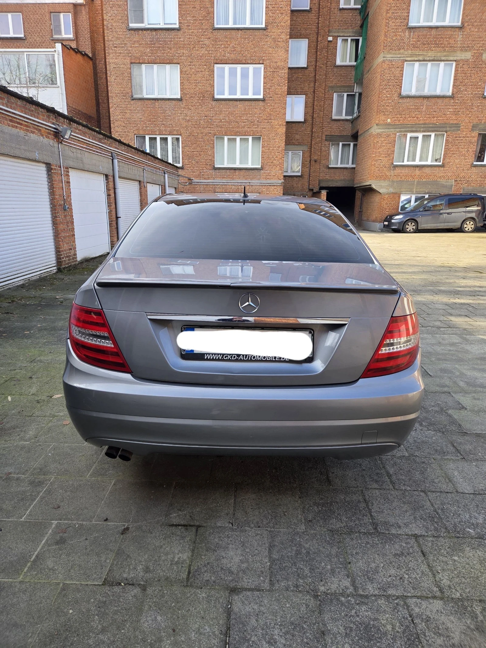 Mercedes-Benz C 180, снимка 4 - Автомобили и джипове - 53866700