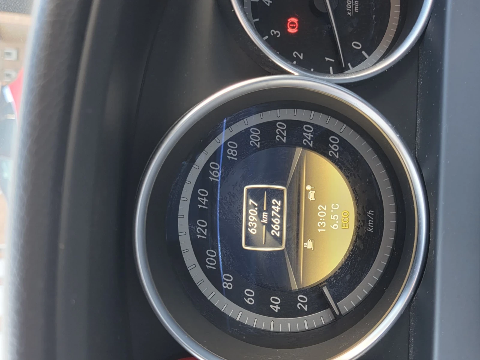 Mercedes-Benz C 180, снимка 15 - Автомобили и джипове - 53866700