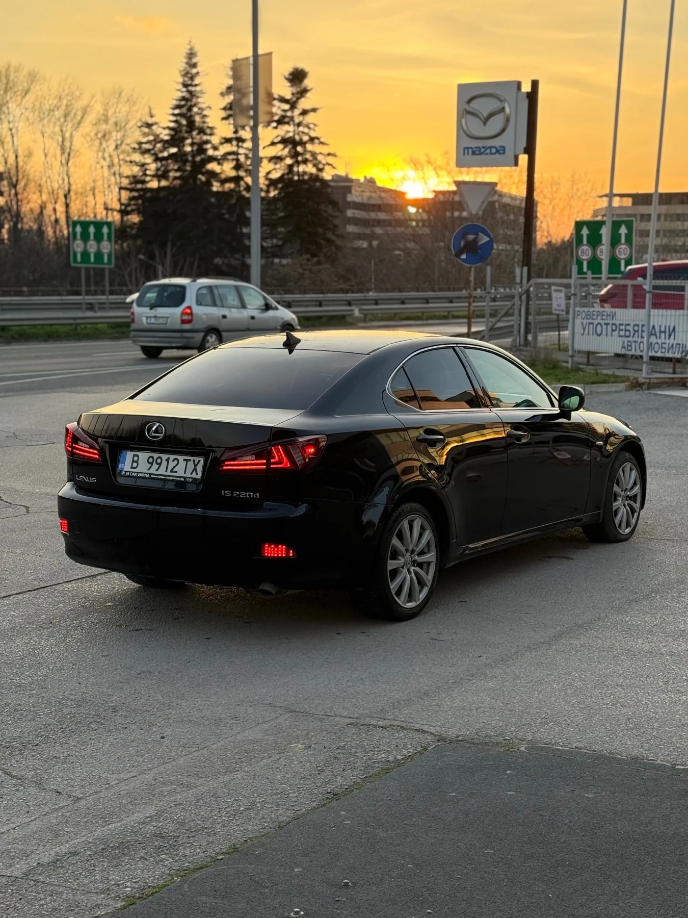 Lexus IS 220d, снимка 6 - Автомобили и джипове - 54141403
