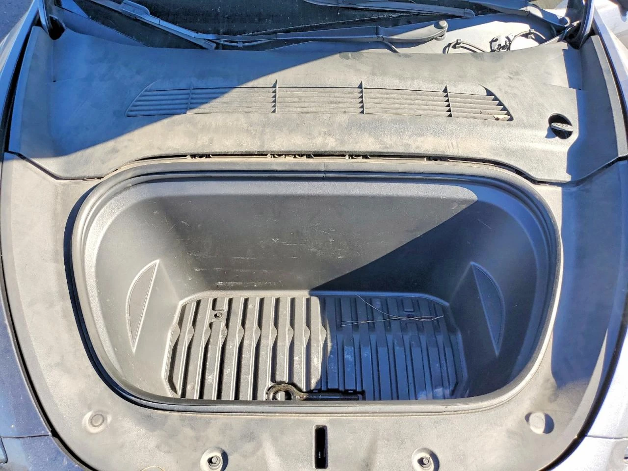 Tesla Model Y Performance AWD, снимка 11 - Автомобили и джипове - 54152969