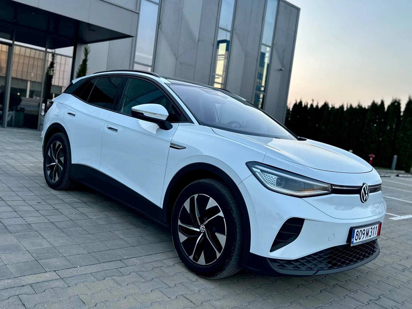 VW ID.4 PRO/82kWh/FULL/Гаранция, снимка 5 - Автомобили и джипове - 54164185