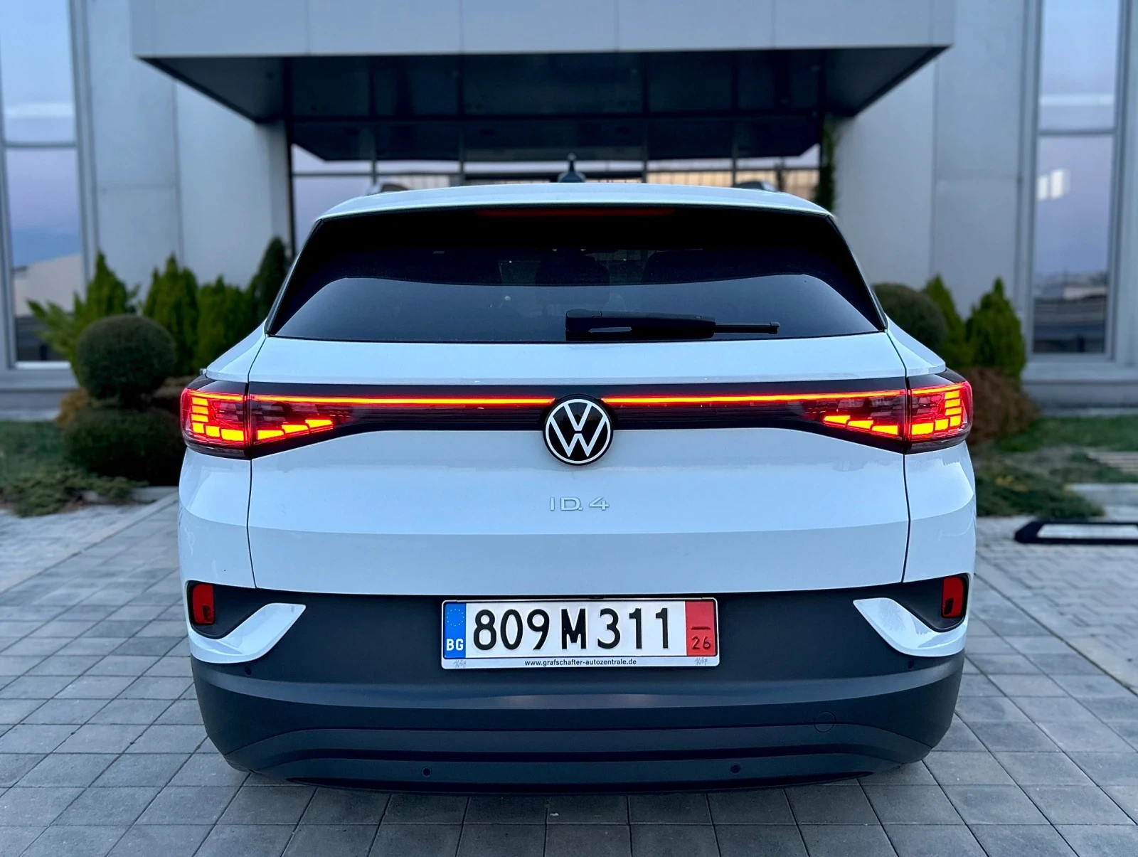 VW ID.4 PRO/82kWh/FULL/Гаранция, снимка 6 - Автомобили и джипове - 54164185