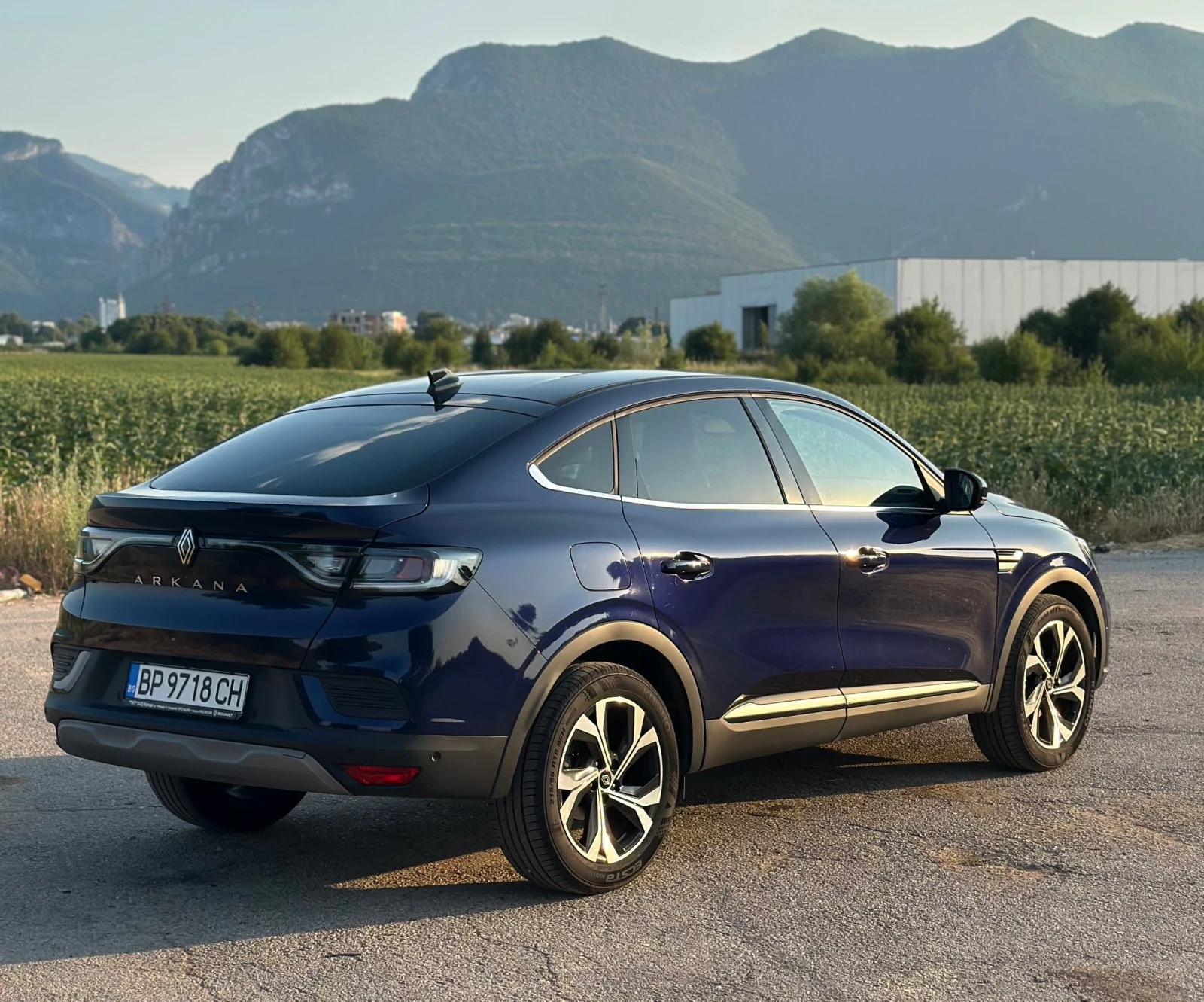Renault Arkana 1.3 TCe, снимка 6 - Автомобили и джипове - 54820822