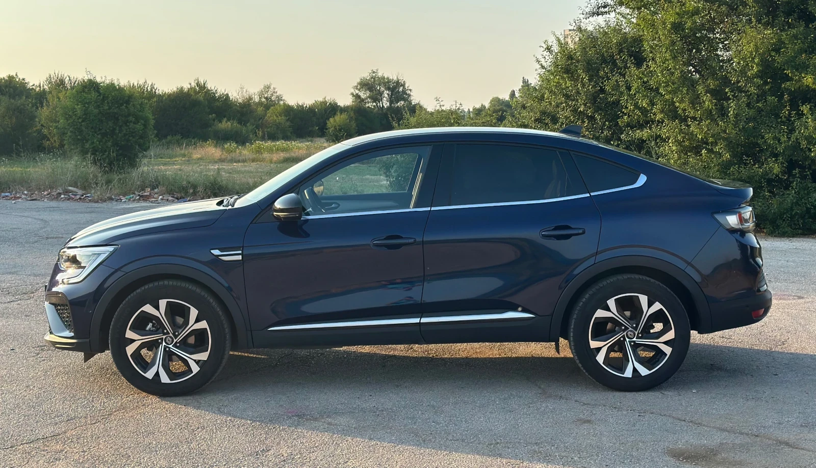 Renault Arkana 1.3 TCe, снимка 3 - Автомобили и джипове - 54820822
