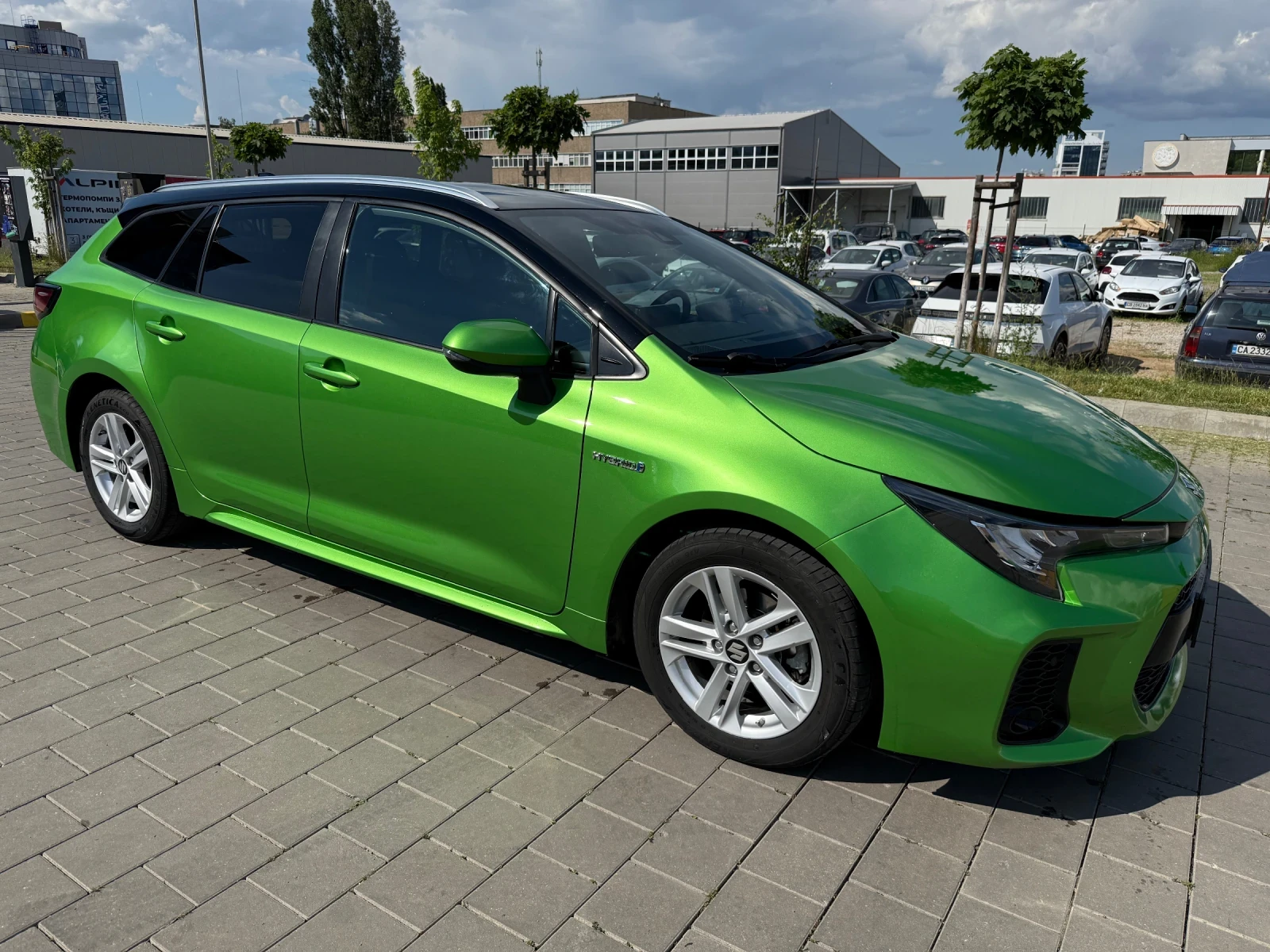 Suzuki Swace 1.8 hybrid CarPlay, снимка 4 - Автомобили и джипове - 54839093