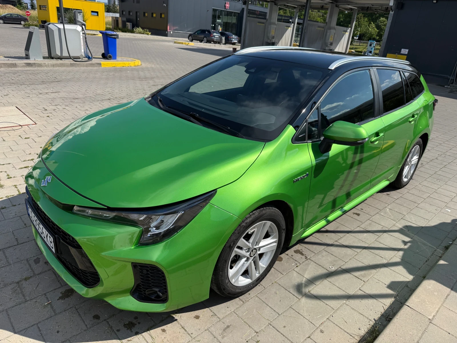 Suzuki Swace 1.8 hybrid CarPlay, снимка 8 - Автомобили и джипове - 54839093